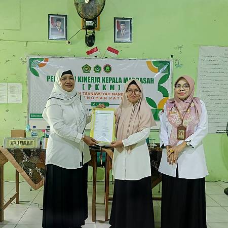 PKKM ( Penilaian Kinerja Kepala Madrasah) MTs. ManbaulUlum